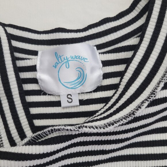 Black and White Fitted Striped Tank Top Size Small - Picture 4 of 10